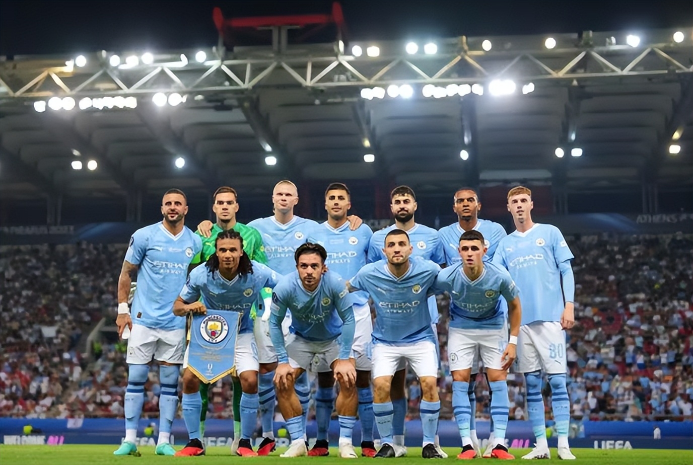 曼城欧冠征途：荣耀与挑战交织的传奇篇章